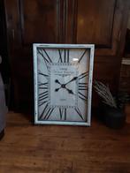 Te koop mooie wandklok, Ophalen, Zo goed als nieuw, Analoog, Wandklok