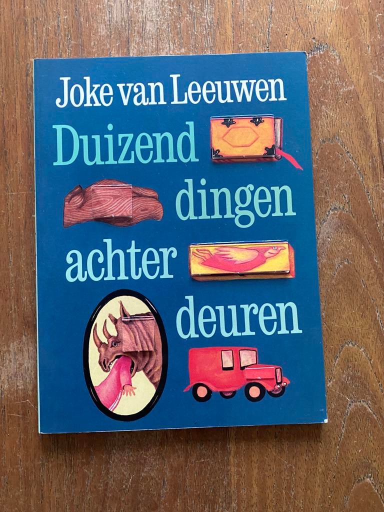 Duizend dingen achter deuren - Joke van Leeuwen, Boeken, Ophalen of Verzenden, Zo goed als nieuw, Prentenboek