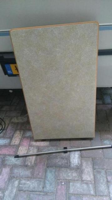 Caravantafel 60x100 cm beschikbaar voor biedingen