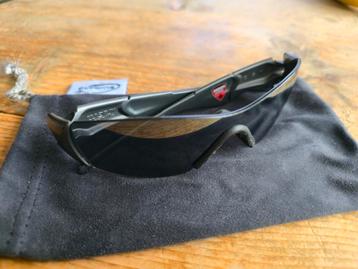 Oakley Zero Ducati limited edition zonnebril beschikbaar voor biedingen