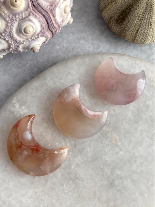 Bloemagaat maantjes (prijs ps), Verzamelen, Mineralen en Fossielen, Mineraal, Verzenden