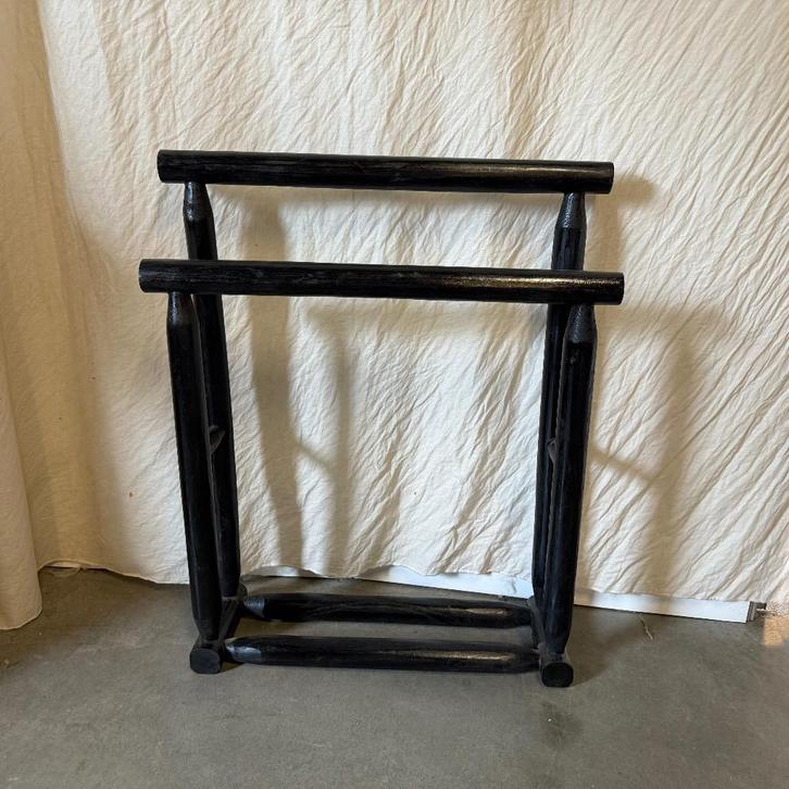 Handdoekenrek - massief Teak - TTM Wonen, Huis en Inrichting, Badkamer | Badtextiel en Accessoires, Nieuw, Handdoekenrek, Zwart