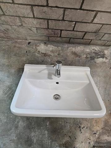 2x DURAVIT WASTAFEL WIT beschikbaar voor biedingen