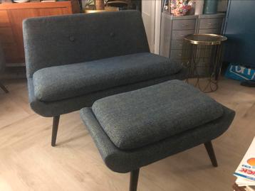 Vintage look / kleine bank + voetenbank-poef