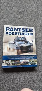 Pantser voertuigen, Boeken, Ophalen of Verzenden, Zo goed als nieuw, Marine