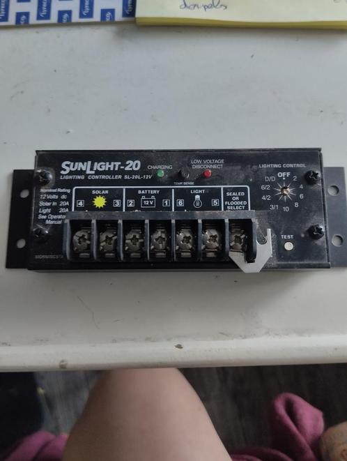 Te koop; SunLight 20, 12 volt tuin - buiten licht controler., Tuin en Terras, Buitenverlichting, Zo goed als nieuw, Zonne-energie