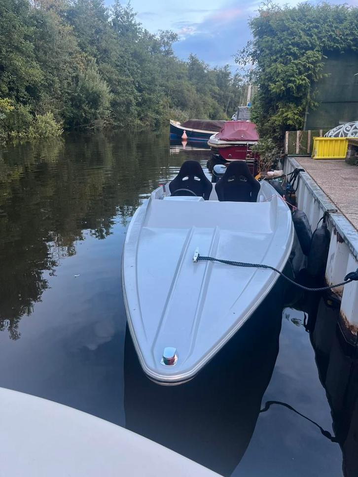 Speedboot/grote spitfire (optie met winterstalling), Watersport en Boten, Speedboten, Gebruikt, 3 tot 6 meter, Benzine, Minder dan 70 pk