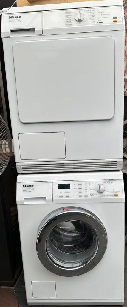 Miele set SoftCare W5903 wasmachine en T8903c condensdroger, Witgoed en Apparatuur, Was-droogcombinaties, Zo goed als nieuw, 6 tot 8 kg