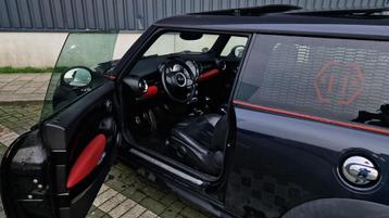 Mini 1.6 16V Cooper S 128KW 2007 Zwart beschikbaar voor biedingen