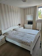 Vintage antiek wit bed tweepersoonsbed, Huis en Inrichting, Slaapkamer | Bedden, Ophalen, Tweepersoons, Zo goed als nieuw, 180 cm
