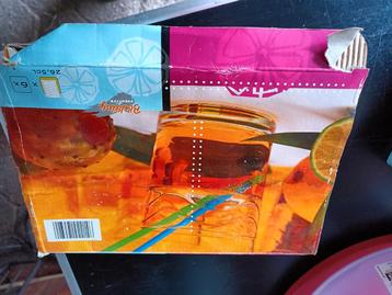 Nieuwe set van 6 glazen beschikbaar voor biedingen