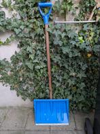 Sneeuwruimer met steel., Tuin en Terras, Ophalen, Zo goed als nieuw