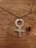 VINTAGE VROUWENTEKEN-HANGER & KETTING, Gebruikt, Ophalen of Verzenden, Zilver, Overige materialen