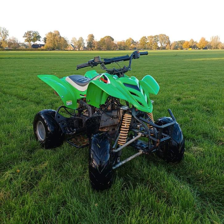 Zeer mooie nette quad te koop, Fietsen en Brommers, Overige Fietsen en Brommers, Ophalen