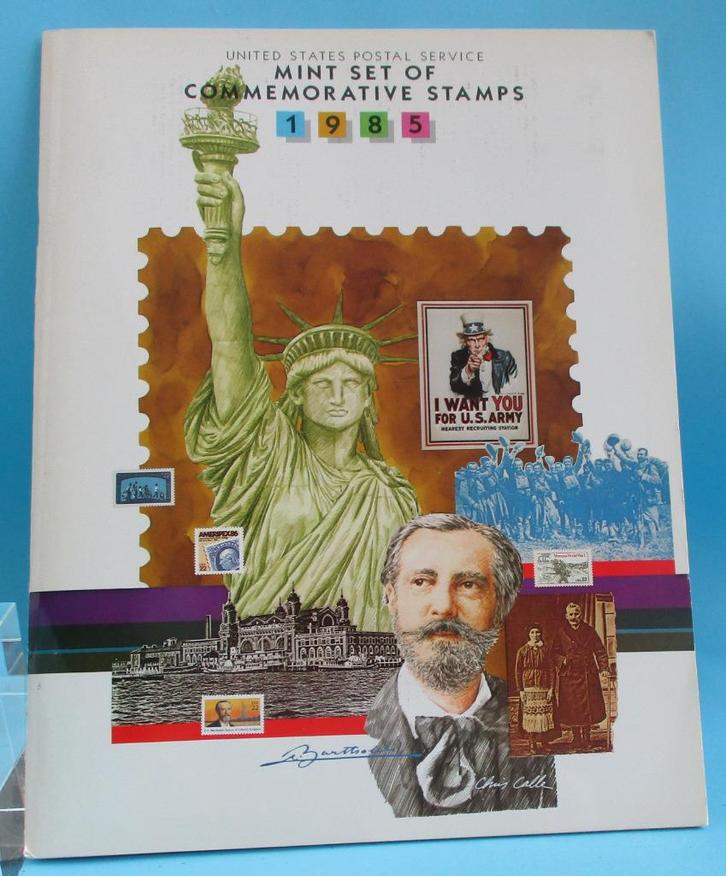 B-BOEK-U.S.A: The 1985 Mint Set of  Commemorative Stamps, Postzegels en Munten, Postzegels | Volle albums en Verzamelingen, Buitenland