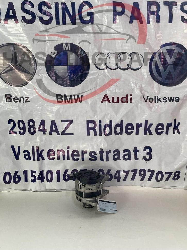 Dacia Sandero Dynamo a5te0681ze, Auto-onderdelen, Motor en Toebehoren, Dacia, Gebruikt, Ophalen of Verzenden