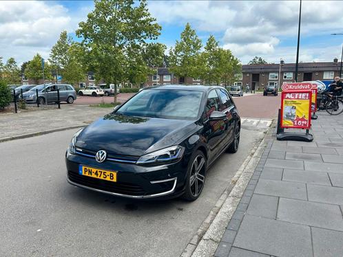 Volkswagen Golf E-golf Elektromotor 136pk 5D Aut. 2017 Zwart, Auto's, Volkswagen, Particulier, Golf, Elektrisch, Hatchback, Automaat