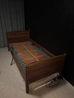 Gratis Elektrisch Houten Eenpersoonsbed - Verstelbaar, Huis en Inrichting, Slaapkamer | Bedden, Ophalen, 90 cm, Eenpersoons, Bruin
