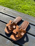 Hermès Oran Slide, Kleding | Dames, Ophalen of Verzenden, Zo goed als nieuw