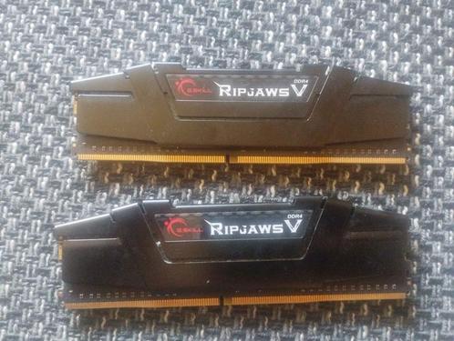 G.SKILL Ripjaws V Series 8GB (2 x 4GB) DDR4-3200 CL16, Computers en Software, RAM geheugen, Gebruikt, Desktop, 8 GB, DDR4, Ophalen