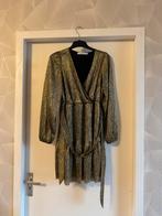 Gouden Costes feestjurk - 1x gedragen!, Maat 38/40 (M), Geel, Ophalen of Verzenden, Gedragen