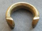 Tuareg Afrikaanse bronzen armband, Antiek en Kunst, Antiek | Koper en Brons, Verzenden, Brons