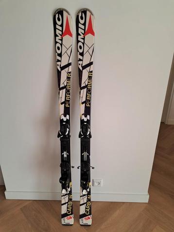 Carving Ski Atomic Performer Carbon 158 cm gewaxed +geslepen beschikbaar voor biedingen