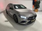 Mercedes A-Klasse A180 136pk 7G AMG-Line, Sfeer, Keyless, MB, Auto's, Mercedes-Benz, 136 pk, Gebruikt, 4 cilinders, Navigatiesysteem
