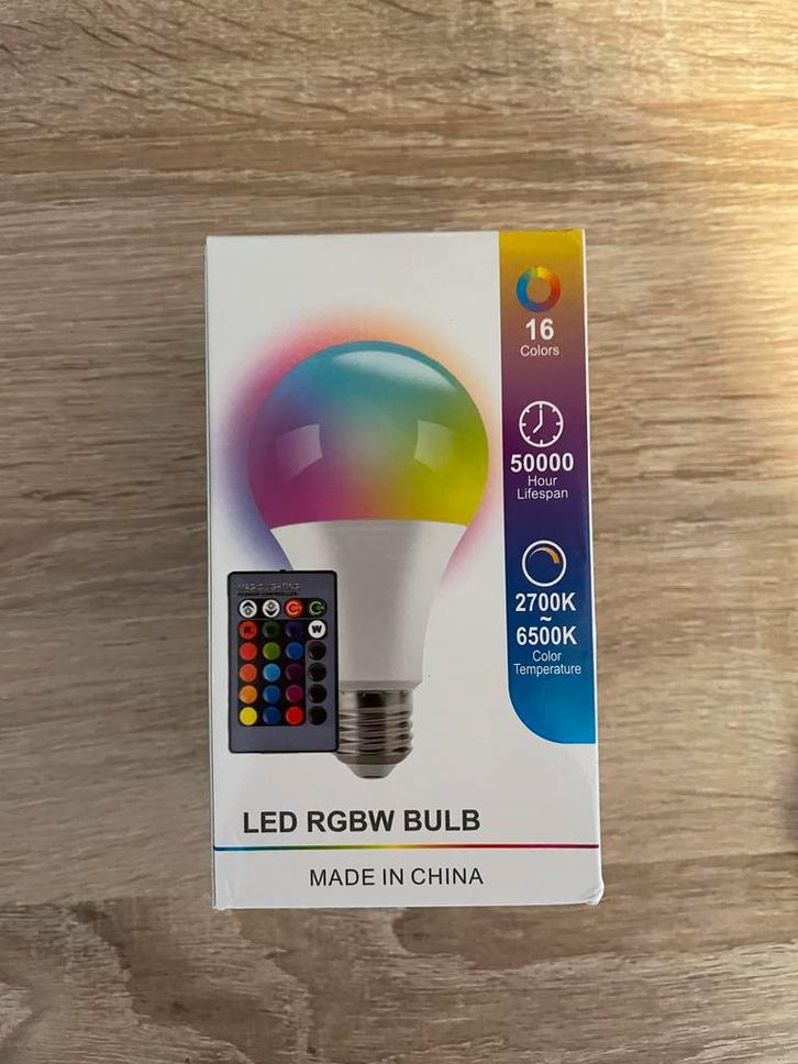 Nieuwe RGBW LED Lamp - Nooit Gebruikt!, Huis en Inrichting, Lampen | Losse lampen, Nieuw, Led-lamp, Minder dan 30 watt, E27 (groot)