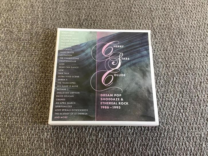 Cherry Stars Collide 4cd boxset (UK), Cd's en Dvd's, Cd's | Rock, Gebruikt, Alternative, Ophalen of Verzenden
