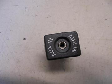 AUX/USB aansluiting van een Volkswagen Golf beschikbaar voor biedingen