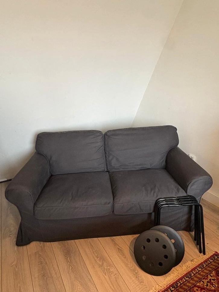 EKTORP 2-zitsbank, zwart, Huis en Inrichting, Banken | Bankstellen, Gebruikt, Rechte bank, Tweepersoons, 150 tot 200 cm, 75 tot 100 cm