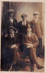 Wijngaarden, 5 poserende vrienden, Verzamelen, Ophalen of Verzenden, Voor 1920, Ongelopen, Zuid-Holland