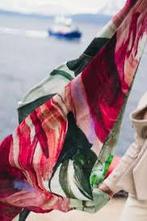 Sjaal Talking Walls, 140 x 140 NIEUW, Verzenden, Nieuw, Maat 46/48 (XL) of groter, Sjaal