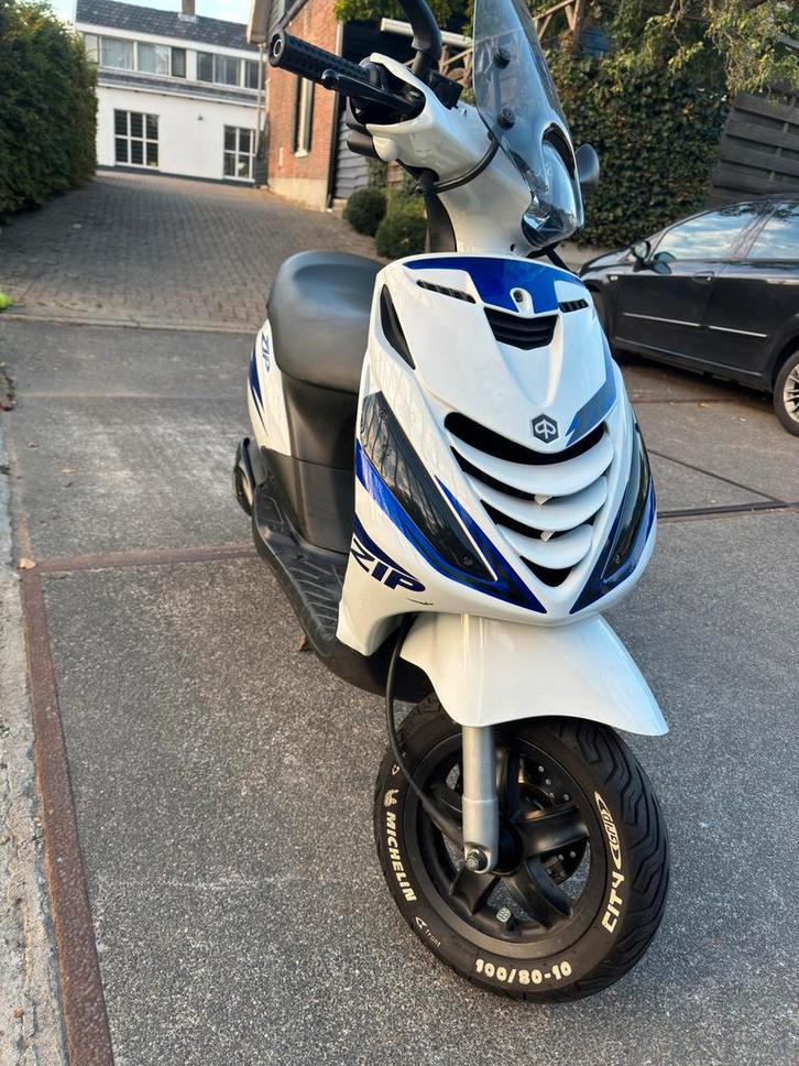 Zip 70 op kenteken, Fietsen en Brommers, Scooters | Piaggio, Zo goed als nieuw, Zip, Tweetakt, Ophalen