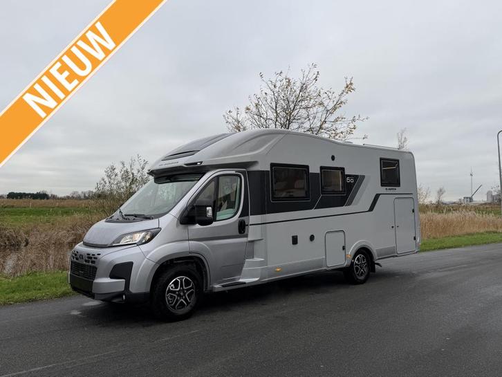 Adria Matrix 670 SL - 60 Years Selection, Caravans en Kamperen, Campers, tot en met 4, Adria, Fiat, Diesel, Automaat, Halve Treinzit