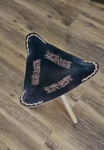 handgemaakte kruk (opvouwbaar), Huis en Inrichting, Krukjes, Ophalen of Verzenden, Zo goed als nieuw, Overige materialen