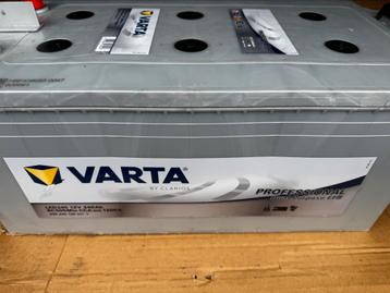 Varta LED240 semi-tractie accu 12V 240Ah beschikbaar voor biedingen
