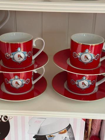 Pip Studio servies Love Birds rood 4 kop en schotels beschikbaar voor biedingen