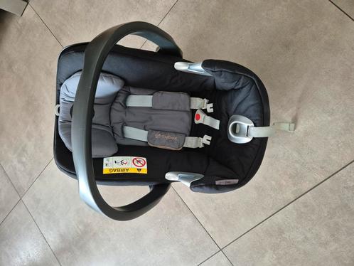 cybex aton q i-size, Kinderen en Baby's, Autostoeltjes, Gebruikt, Overige merken, 0 t/m 13 kg, Isofix, Ophalen