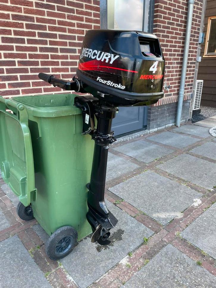 2 super mooie 4pk mercury’s 2 en 4 takt langstaart, Watersport en Boten, Buiten- en Binnenboordmotoren, Zo goed als nieuw, Benzine