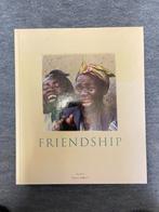 Friendship : a celebration of humanity( Nederlands), Gelezen, Ophalen of Verzenden, Chistopher Bensen, Overige onderwerpen