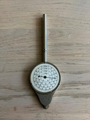 Oude kaartmeter (curvimeter)