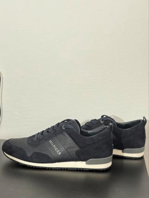 Midnight Iconic suède sneaker voor Heren | TOMMY HILFIGER, Kleding | Heren, Schoenen, Nieuw, Blauw, Verzenden