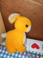 Oude oranje konijn knuffel 23 cm groot uit 1965, Ophalen of Verzenden, Konijn