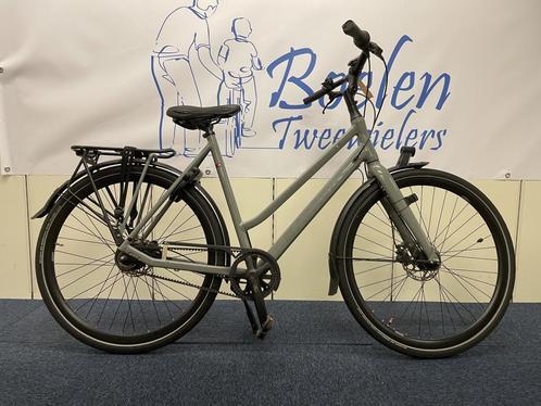 Batavus Dinsdag Exclusive 28/57 8v Mat Grijs Damesfiets Belt, Fietsen en Brommers, Fietsen | Dames | Damesfietsen, Zo goed als nieuw
