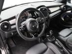 Mini Cooper Yours 1.5 136 Pk Automaat | Leder | 18 Inch | LE, Auto's, Mini, 136 pk, Gebruikt, Zwart, 3 cilinders