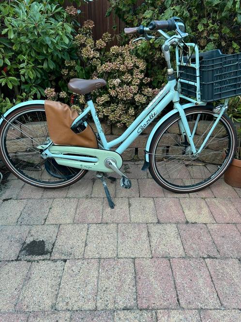 Gazelle dames/meisjesfiets 28 inch met krat  | nieuwstaat, Fietsen en Brommers, Fietsen | Dames | Damesfietsen, Zo goed als nieuw