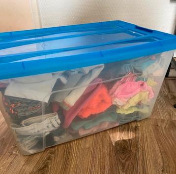 Pakket meisjes kleding maat 80-110 beschikbaar voor biedingen