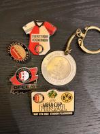 Collectie retro Feyenoord speldjes, Ophalen of Verzenden, Zo goed als nieuw, Sport